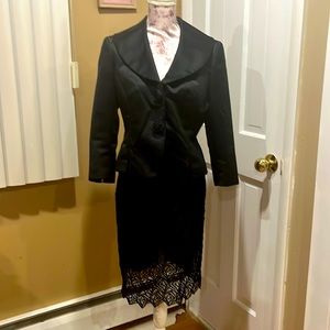 Tahari womens fancy suit with embroided skirt